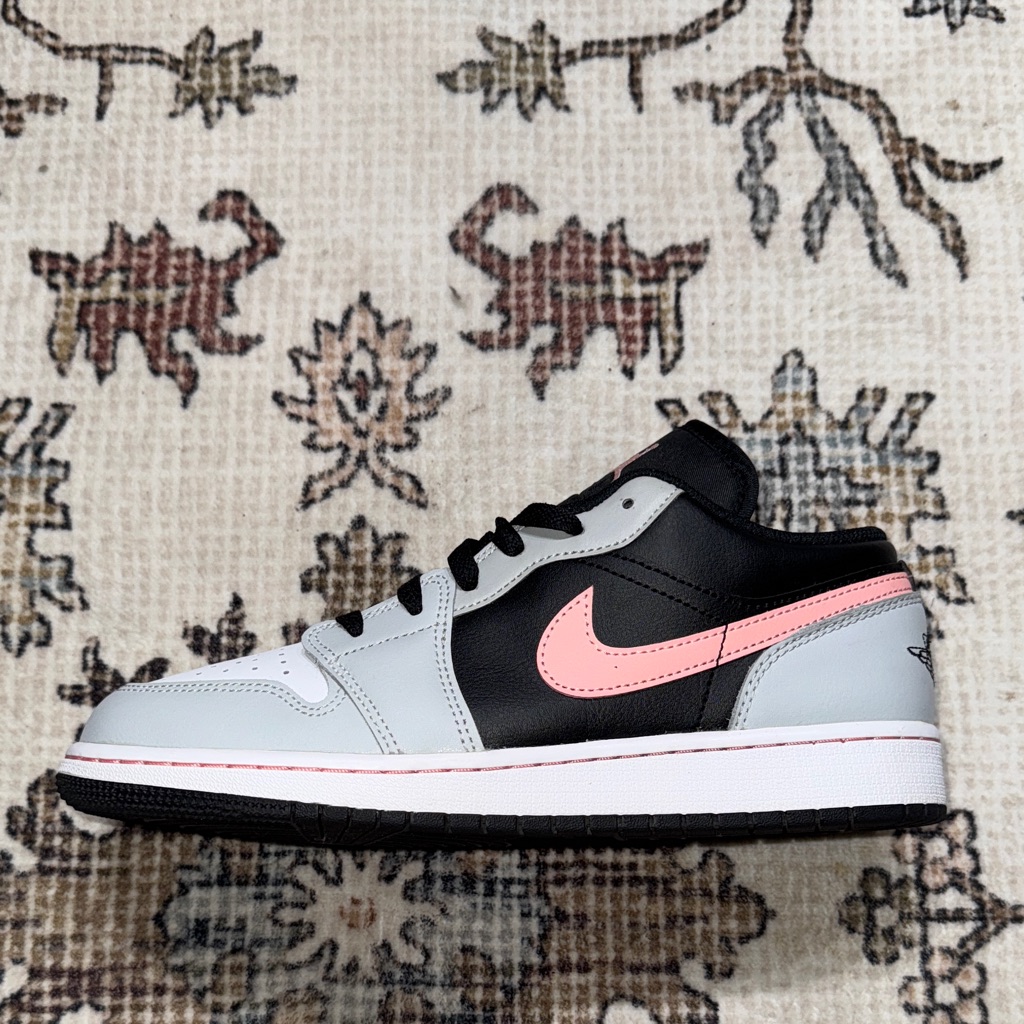 Air Jordan 1 Low